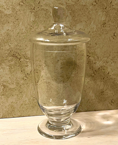 Clear glass round candy jar - round,