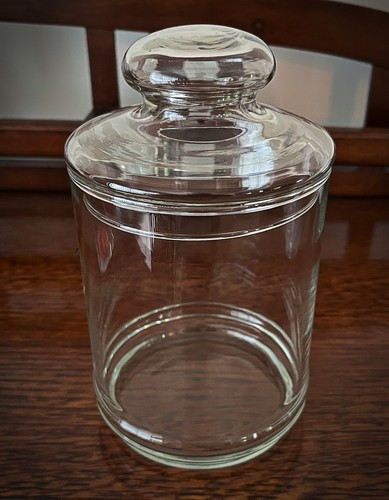 Nice vintage clear glass - nice,
