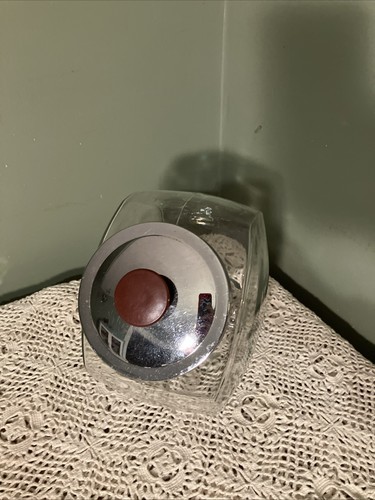 Vintage glass general - 8”glass,