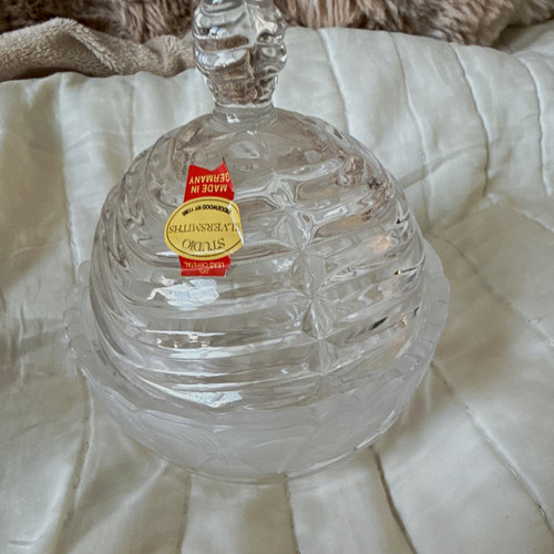 Studio clear glass candy jar - clear,