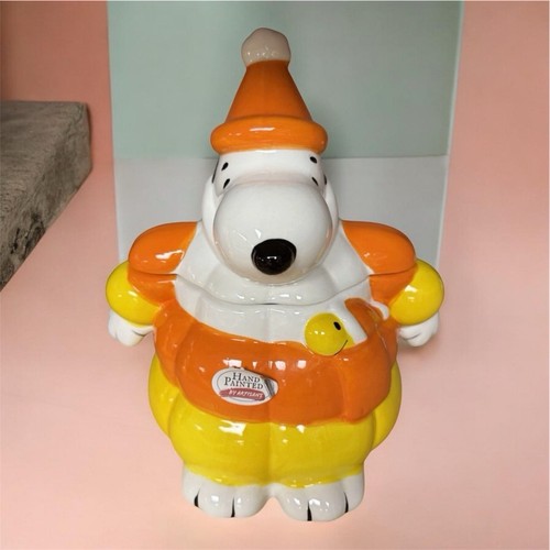 Peanuts snoopy candy corn - snoopy,